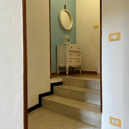 Semesterbostad Bucchi *